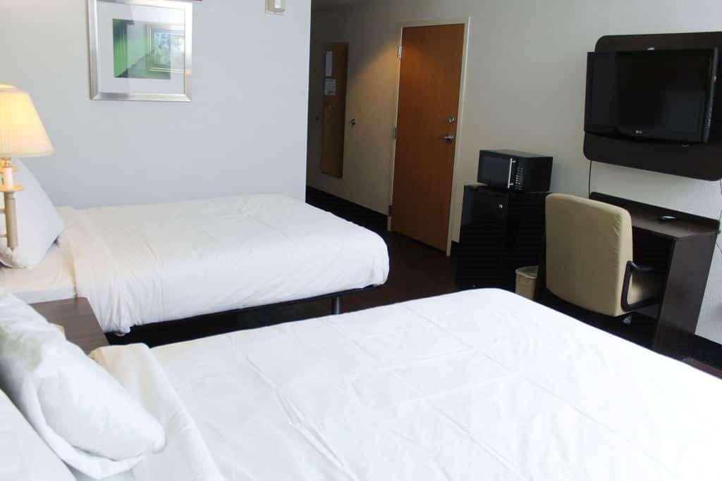 Kautilya Zanesville Hotel מראה חיצוני תמונה