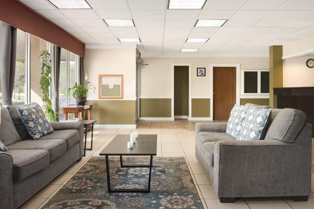 Kautilya Zanesville Hotel מראה חיצוני תמונה